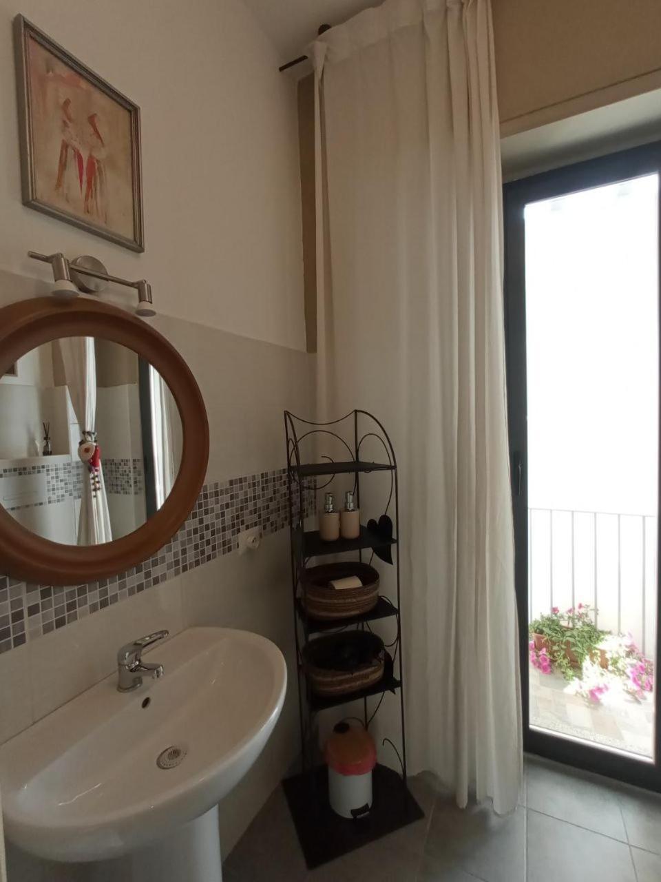 Myhouse Hotel Olbia Exterior foto