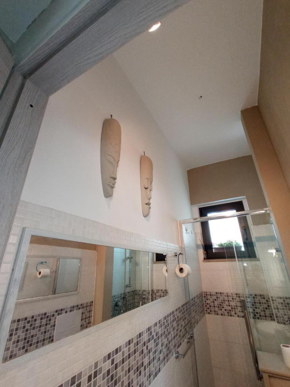 Myhouse Hotel Olbia Exterior foto